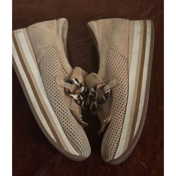 Softwaves
Cadie Sneaker in Camel / Size 37 - Picture 4 of 10